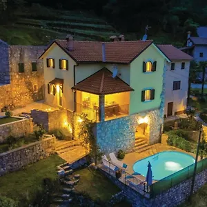 Sirotnjak Villa