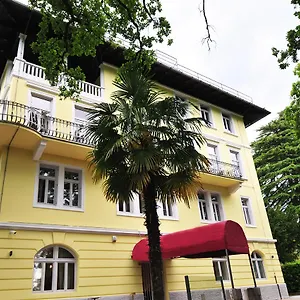 Hotel Laurel, Lovran